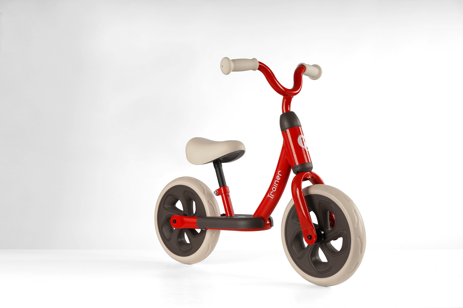 אופני איזון TRAINER בעיצוב רטרו