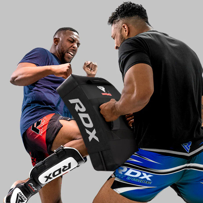 RDX פד בעיטות T1 Curved Kick Shield דגם KSR-T1